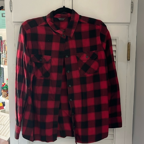 Eddie Bauer Women’s Flannel - Picture 1 of 3